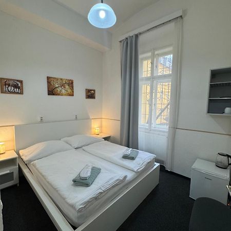 Welcome Hostel & Apartments Praguecentre Экстерьер фото