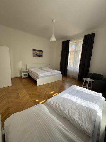 Welcome Hostel & Apartments Praguecentre Экстерьер фото